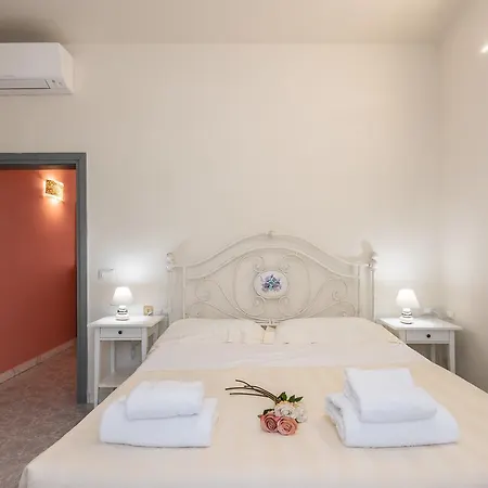 Apartment Ognissanti 3 Bedrooms *